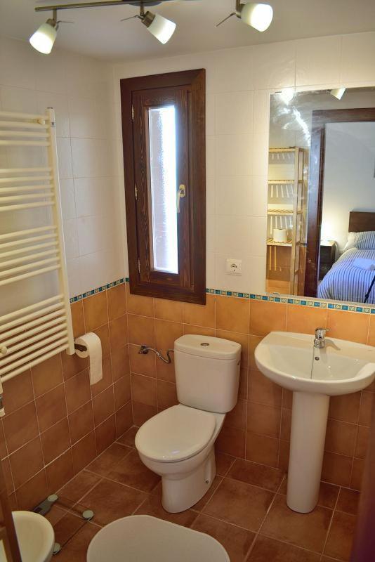 Casa El Parral 2 Dormitorios A 30 Min De Astun Y Candanchu Санта-Крус-де-ла-Серос Экстерьер фото